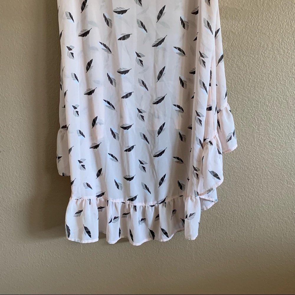 Torrid Ruffle Feather Hi-Low Tank Blouse Size 1 - Picture 7 of 8